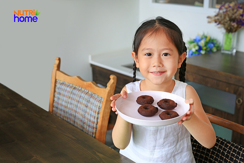 tại sao bé ăn nhiều nhưng không tăng cân