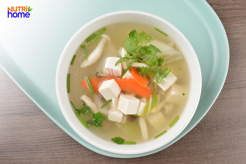 Món ăn cho bé 2 tuổi biếng ăn: Canh đậu phụ non