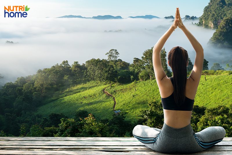 cách hết đau đầu, tập yoga