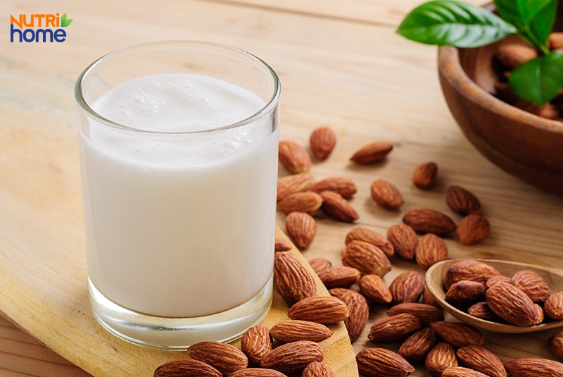 uống gì dễ ngủ, sữa hạnh nhân