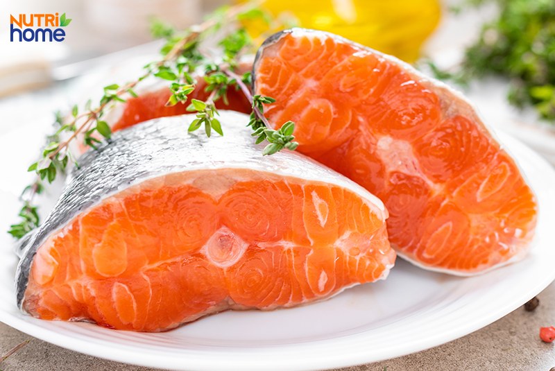 người mất ngủ nên ăn gì, cá hồi