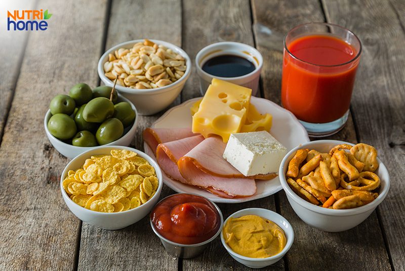 chế độ ăn cho người cao huyết áp, cắt giảm natri