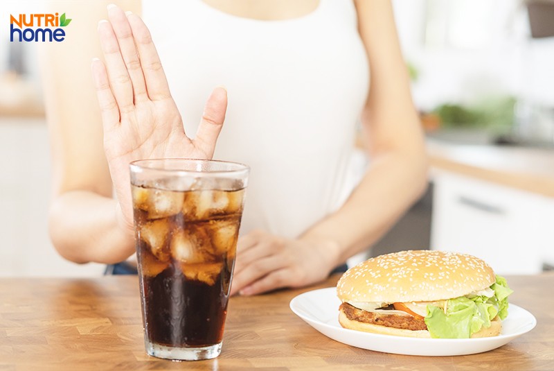 Đồ uống gây mất ngủ cần tránh trước khi ngủ