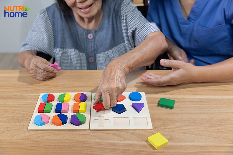 Cách phòng chống bệnh đãng trí của người già