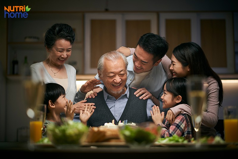 tăng kết nối với gia đình và xã hội giúp cải thiện trí nhớ