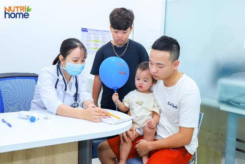 Vì sao cần tiêm chủng đầy đủ và đúng lịch?