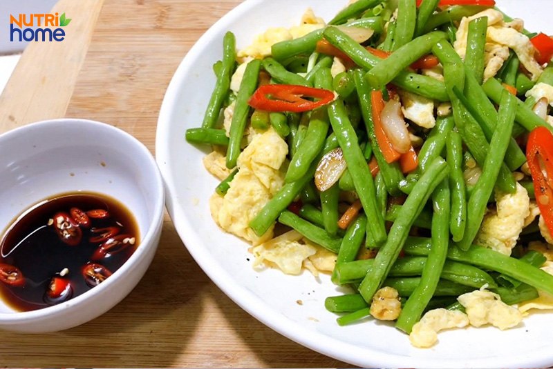 món ăn cho người bị mỡ máu, Đậu que xào trứng gà