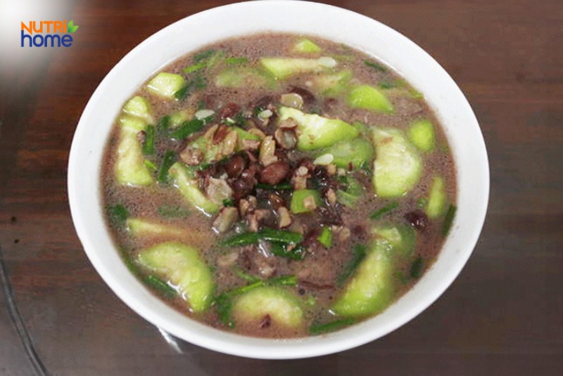 Canh mướp hương đậu phộng cho người bệnh tiểu đường