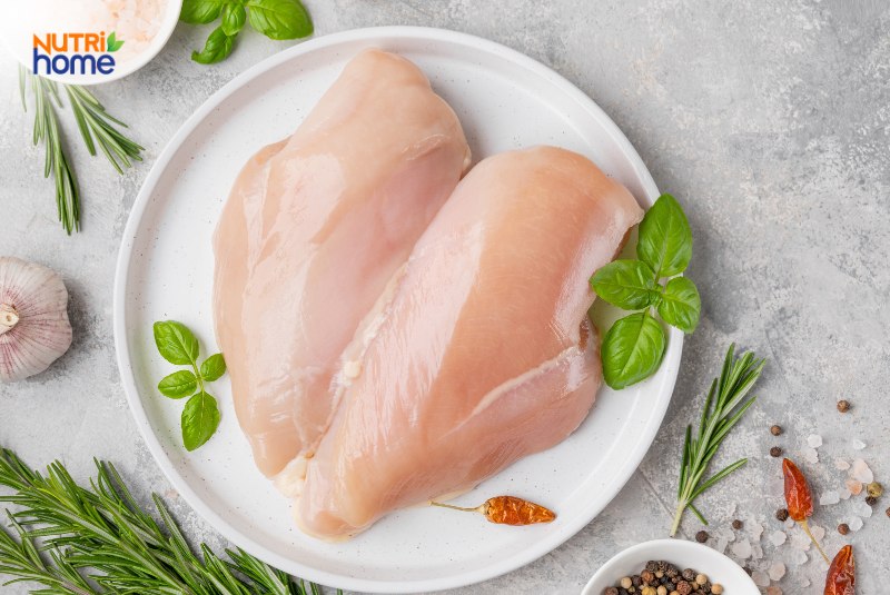 Ức gà bỏ da thay thế thịt bò cho người bệnh tiểu đường