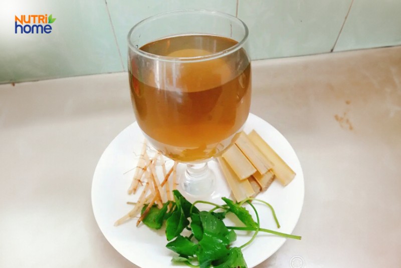 Nước rễ tranh, rau má, mía lau cho phụ nữ mang thai