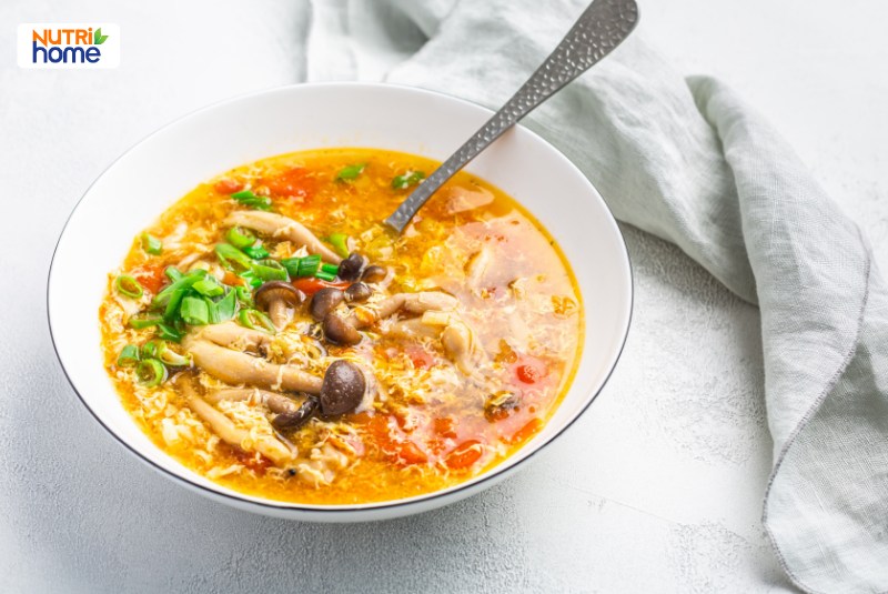 Canh trứng nấu nấm rau củ cho người bị tiểu đường