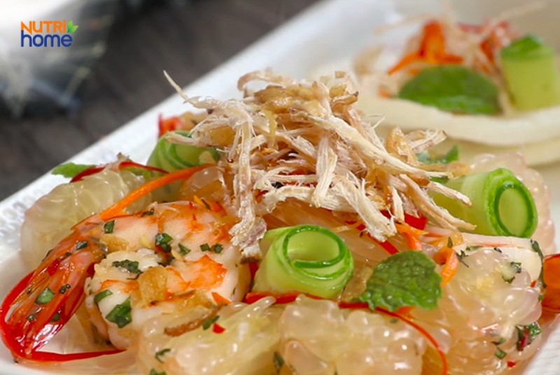 Gỏi bưởi tôm mực cho người bệnh tiểu đường