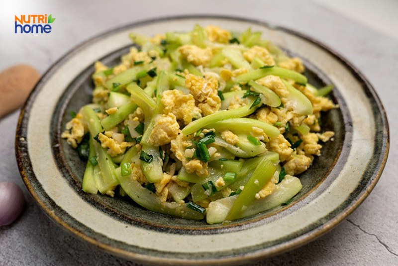 Bầu xào trứng vịt cho người bị tiểu đường