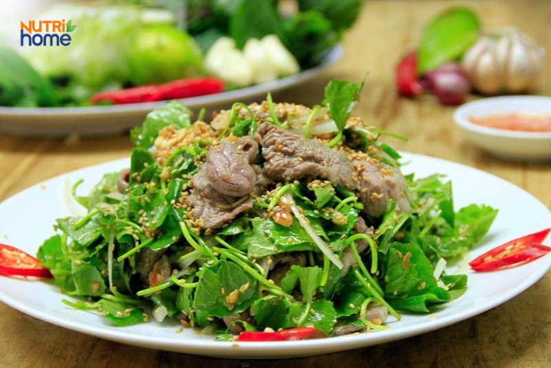 Thịt thỏ xào rau má cho phụ nữ mang thai