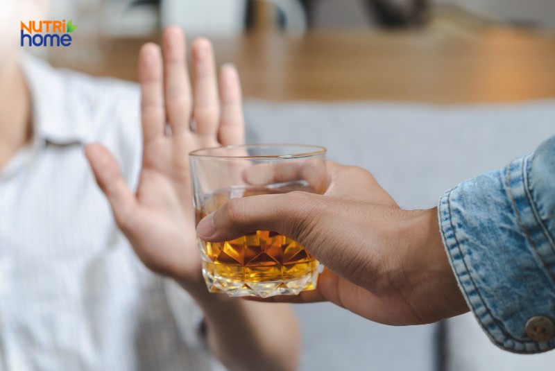 viêm dạ dày tá tràng kiêng ăn gì, thực phẩm có chứa cồn