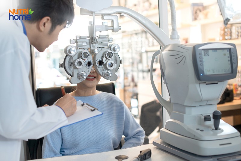 Nghi mắc các bệnh lý về mắt: Khi nào đi khám bác sĩ?