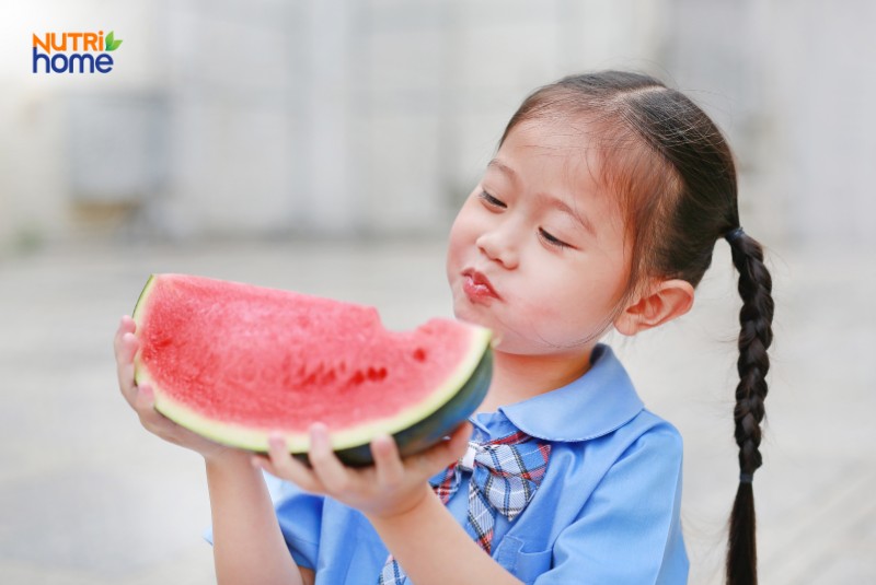 thức ăn bổ mắt cho trẻ, dưa hấu