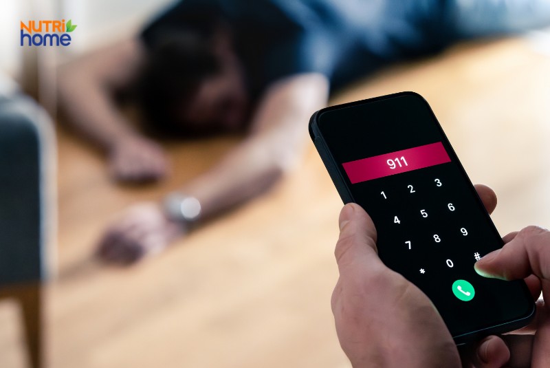 Nên làm gì khi có dấu hiệu đột quỵ?