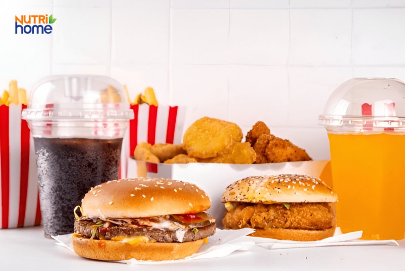 trẻ bị viêm dạ dày kiêng ăn gì