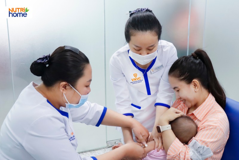 lịch tiêm chủng cho trẻ em 0-6 tuổi