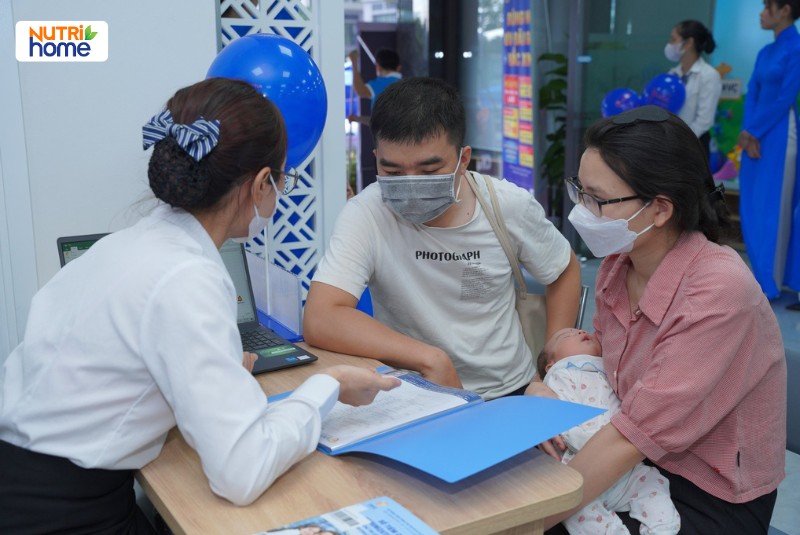 Làm sao để tiêm vắc xin cho bé đúng lịch tiêm chủng?