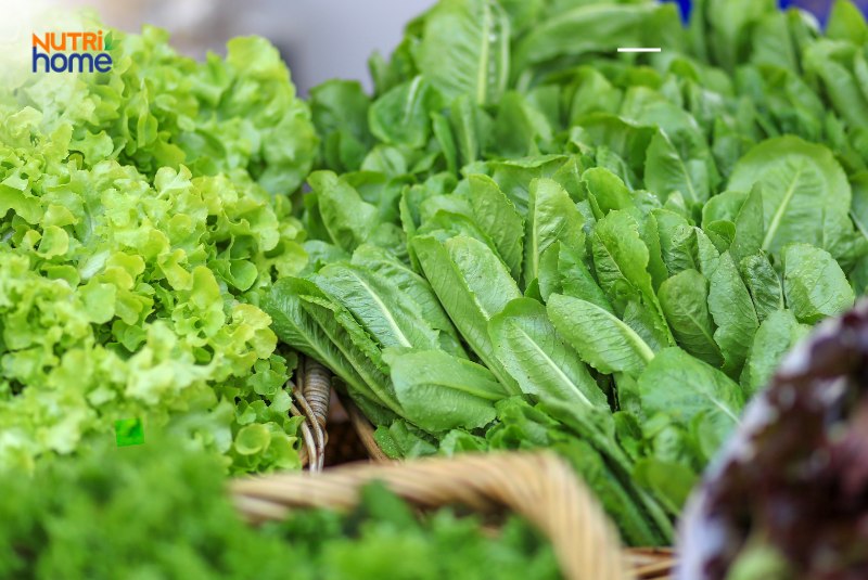 bị tràn dịch khớp nên ăn nhiều rau xanh