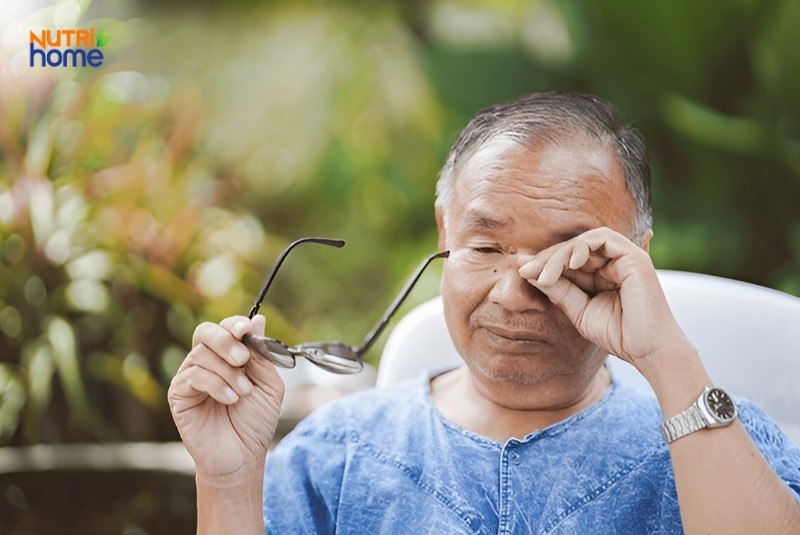 Nguyên nhân và yếu tố nguy cơ ảnh hưởng đến thủy tinh thể