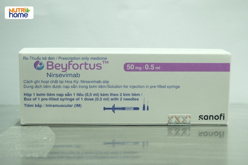Hộp thuốc Beyfortus chứa hoạt chất nirsevimab, một dạng kháng thể đơn dòng.