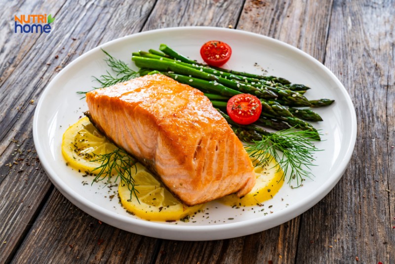 Cá Hồi Áp Chảo Với Măng Tây, Chanh Và Thì Là, Nguồn Chất Béo Lành Mạnh Cho Túi Mật Khỏe Mạnh