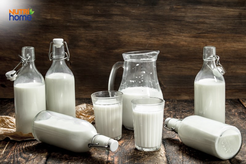 Sữa bò có thể góp phần làm tăng mụn ở người có làn da dầu nhạy cảm