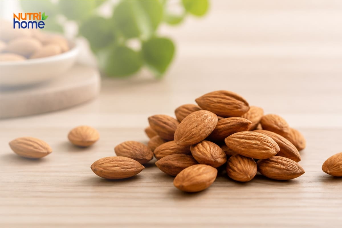 Hạnh nhân nguyên chất giàu vitamin E, protein và magie