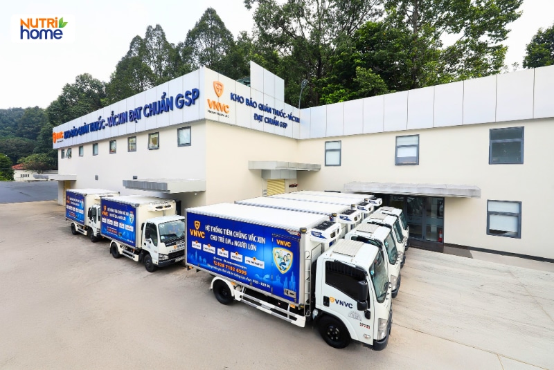 Kho bảo quản vắc xin cùng hệ thống xe lạnh chuyên dụng VNVC.